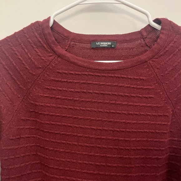 Knit burgundy sweater - Picture 2 of 3